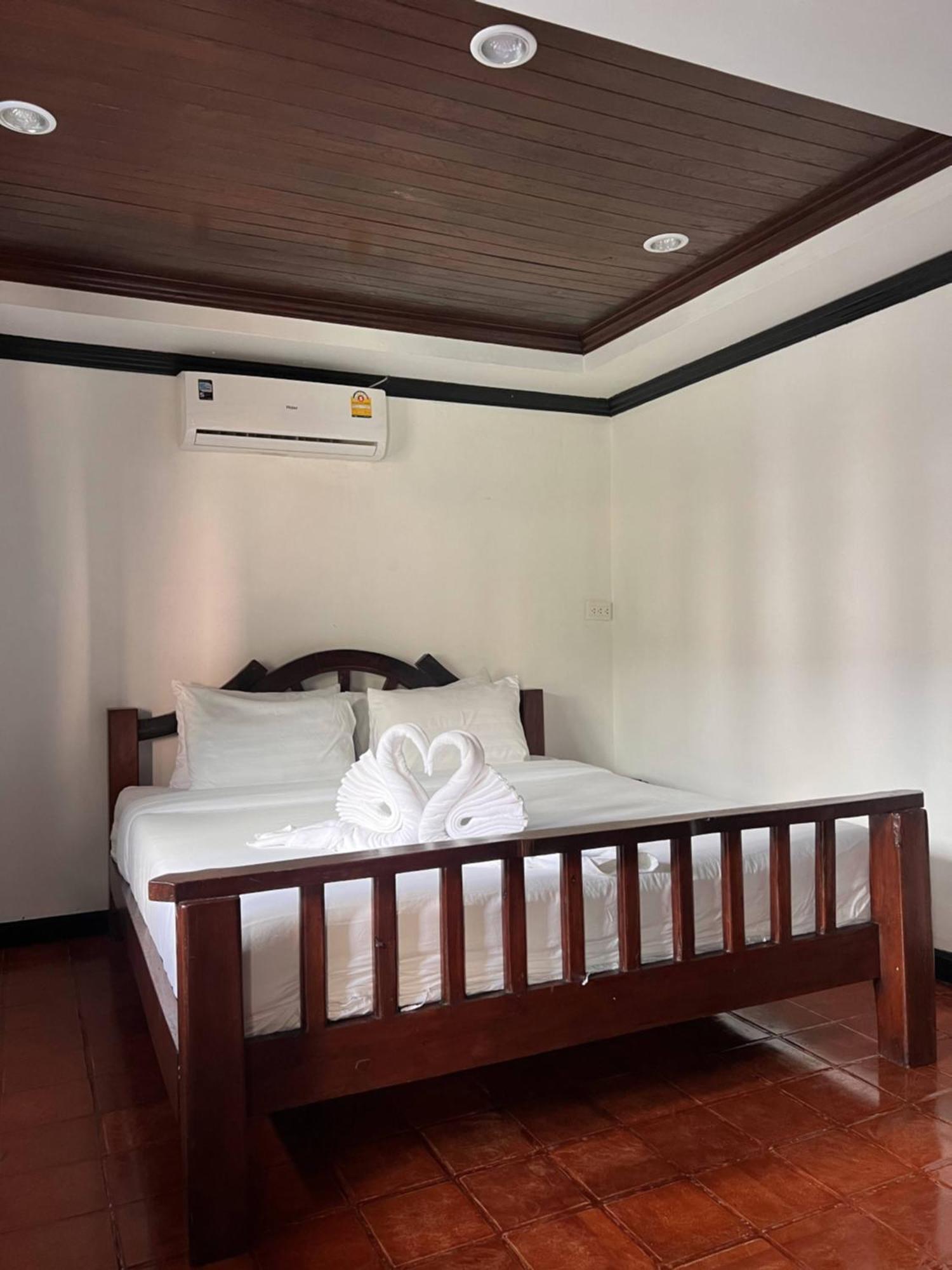 Baankasemsuk Resort 般咔 深宿 Patong Exterior foto